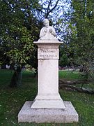 Busto di Giacomo Bresadola