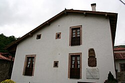 Casa natal del General Riego en Tuña