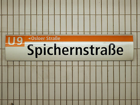 U Bahnhof.Spichernstrasse.Namenszug