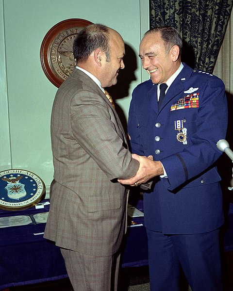 File:U.S. Air Force Chief of Staff General John D. Ryan with U.S. Secretary of Defense Melvin Laird.jpg