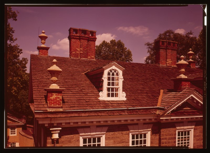 File:URNS, DORMERS AND CHIMNEYS ON FRONT ROOF - Cliveden, 6401 Germantown Avenue, Philadelphia, Philadelphia County, PA HABS PA,51-GERM,64-89 (CT).tif