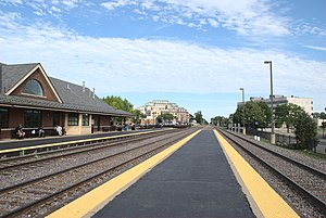 Union Pacific Northwest through Palatine.jpg