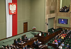 Uroczystość zaprzysiężenia Prezydenta RP Andrzeja Dudy przed Zgromadzeniem Narodowym (50194183773) (cropped).jpg