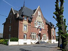 Vermand hôtel-de-ville 1.jpg