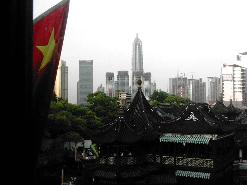 File:View of Shanghai from the Yu Yuan Temple and Garden - panoramio.jpg