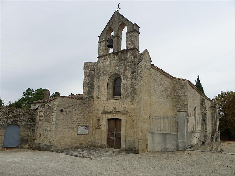 File:Vue de face de l'église Saint-Carpais de Bessines.jpg