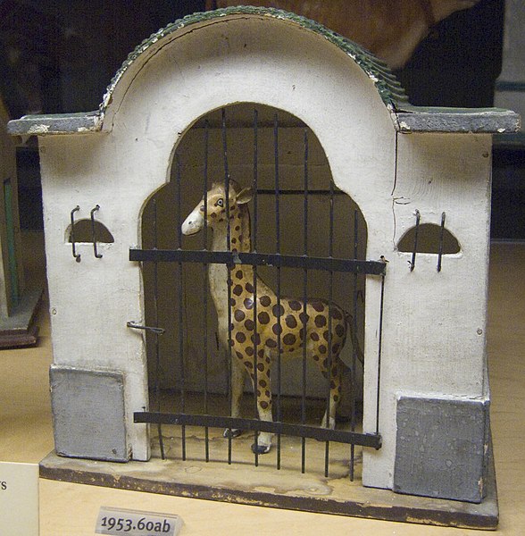 File:WLA nyhistorical Giraffe cage 2 pieces ca 1900-1930.jpg