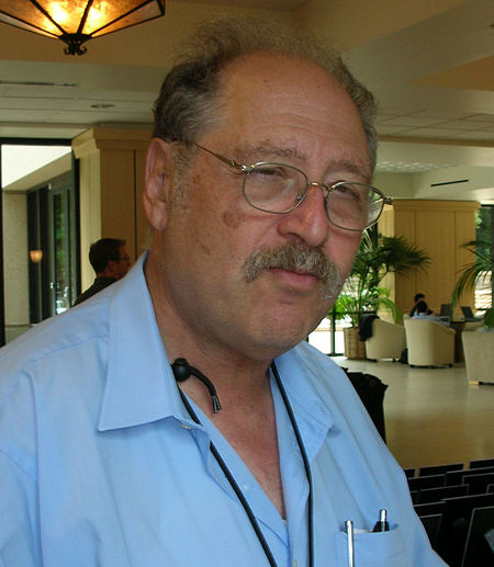 Yossi Vardi, 2005.jpg