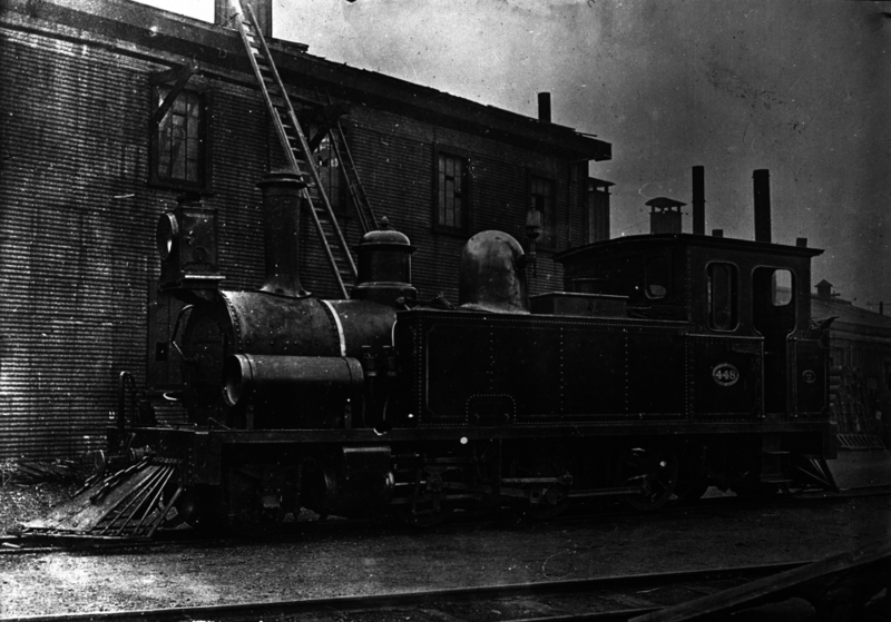 File:"Wh" class steam locomotive no. 448 (2-6-2T type). ATLIB 307505 (cropped).png