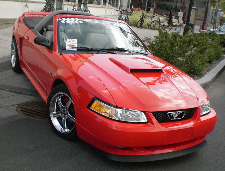 File:'00 Ford Mustang GT Convertible (Cruisin' At The Boardwalk '11).jpg