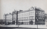 Thumbnail for File:1910 Buckingham Palace.png