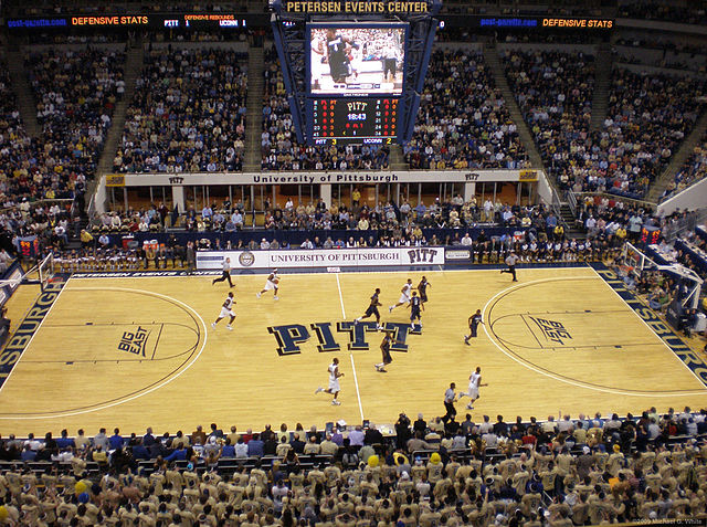 The early minutes of a game against number-one-ranked UConn on March 7, 2009, at the Petersen Events Center. A portion of the Oakland Zoo can be seen 