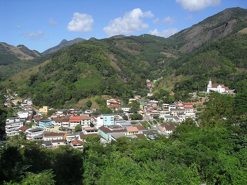 File:AMR - STª LEOPOLDINA ES - panoramio.jpg