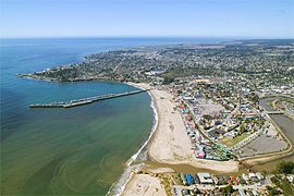 Letecký pohled na severní konec Monterey Bay v Santa Cruz