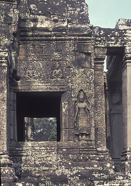 File:Angkor-059 hg.jpg