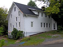 The Teacher's Cottage, or Helmick House, built in 1916 Arrowmont-teachers-cottage-tn1.jpg