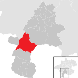 Kommunens läge i distriktet Gmunden