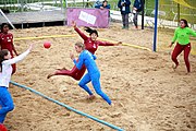 Deutsch: Beachhandball bei den Olympischen Jugendspielen 2018; Tag 6, 12. Oktober 2018; Mädchen, Platzierungsrundenspiel – Russland-Venezuela 2:0 English: Beach handball at the 2018 Summer Youth Olympics at 12 October 2018 – Girl's Consolation Round – Russland-Venezuela 2:0