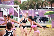 Deutsch: Beachhandball bei den Olympischen Jugendspielen 2018; Tag 6, 12. Oktober 2018; Mädchen, Platzierungsspiel um Rang 9 und 10 – Türkei-Hongkong 2:0 English: Beach handball at the 2018 Summer Youth Olympics at 12 October 2018 – Girls Women's Placement Match 9-10 – Türkei-Hong Kong 2:0