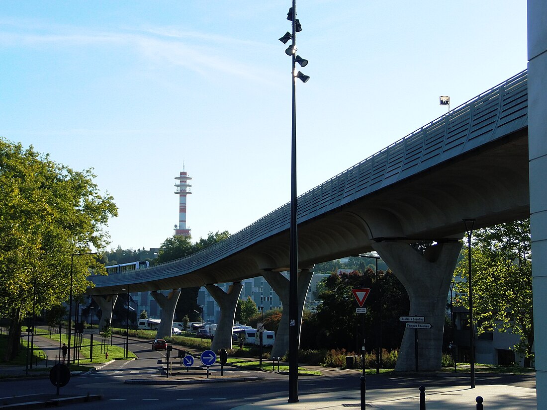 Viaduc de la ligne B du métro de Rennes