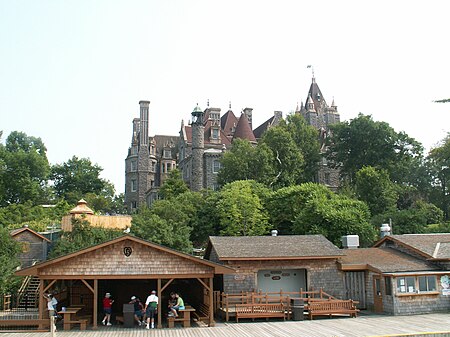 Tập_tin:Boldt_Castle_3_db.jpg