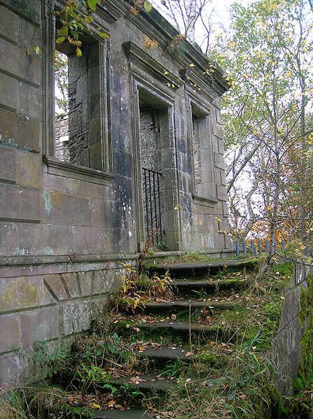 File:Bonnington pavilion steps.JPG