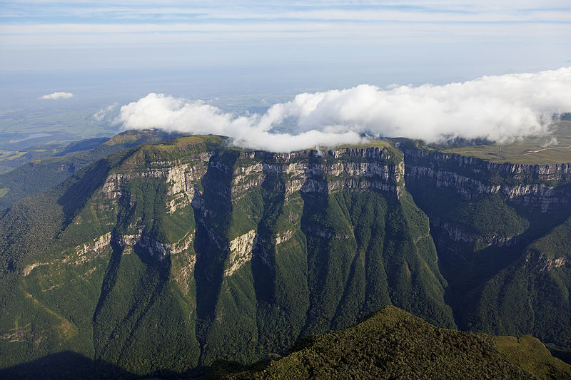 File:Canyon Fortaleza 04.jpg