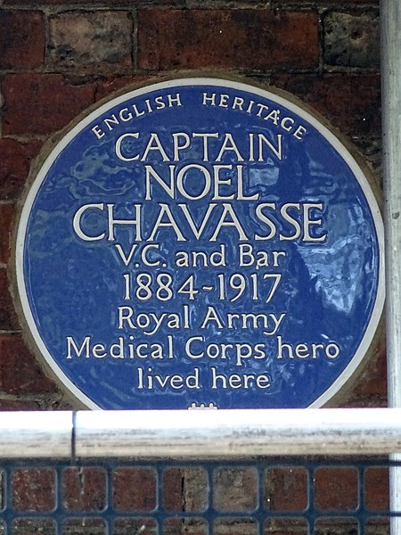 File:Captain Noel Chavasse V.C. and Bar 1884 - 1917 Royal Army Medical Corps hero lived here.jpg