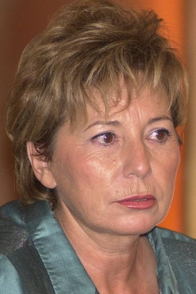 File:Celia Villalobos 2001b (cropped).jpg