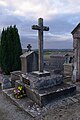 Croix du cimetière de Charmant, Charente, France.