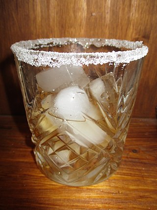 <span class="mw-page-title-main">Chicago cocktail</span> Brandy-based mixed drink