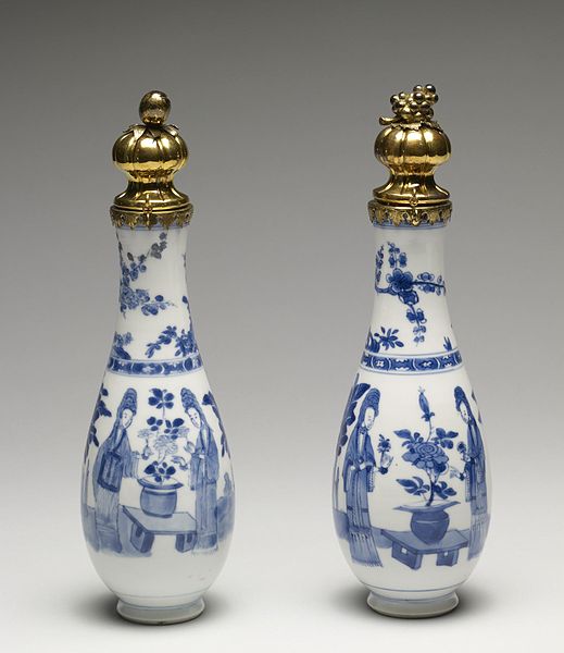 File:Chinese - Pair of Bottles with Ladies - Walters 491002, 491003 - Back.jpg