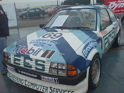 Chris Hodgetts 1985 ford Escort