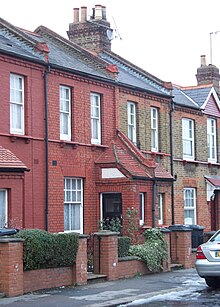 خانه ها بر اساس اندازه در املاک ALGDC طبقه بندی شدند. این کوچکترین در املاک پارک نوئل ، لندن است