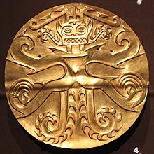 Cocle gold plaque or pectoral from Sitio Conte, Panama Cocle Penn 04.JPG