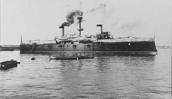 Spanish cruiser Cristóbal Colón