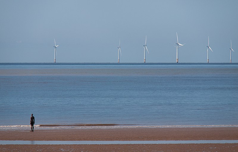 File:Crosby Beach, Another Place by Antony Gormley - panoramio (1).jpg