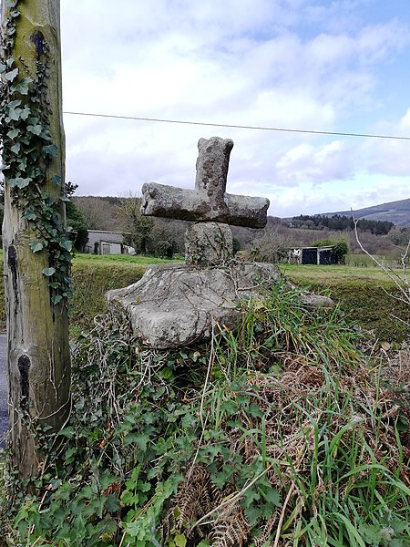 File:Cruz de pedra en Fraiás, Abadín.jpg