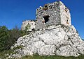 Čeština: Zřícenina hradu Dívčí hrady (Děvičky) nad Pavlovem, okres Břeclav English: Ruins of the Dívčí hrady Castle (Děvičky) near Pavlov, Břeclav District