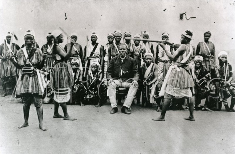 File:Dahomey amazon2.jpg
