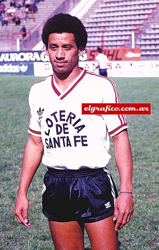 <span class="mw-page-title-main">Antony de Ávila</span> Colombian footballer (born 1962)