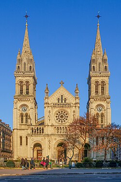 Eglise Saint-Ambroise, Square des Moines de Tibhirine, Paris 21 January 2017.jpg