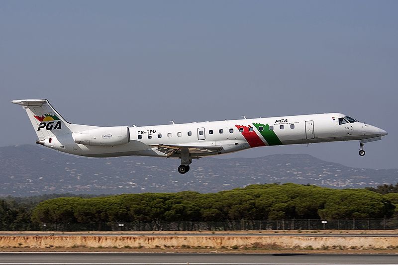 File:Embraer ERJ-145EP, PGA Portugalia Airlines JP7668176.jpg