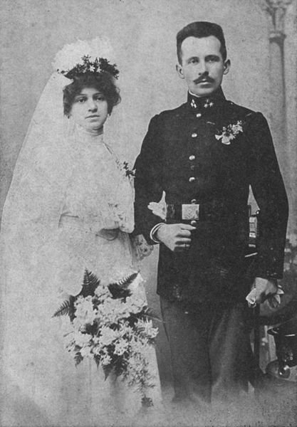 File:Emilia and Karol Wojtyla wedding portrait.jpg