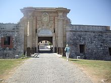 Premium Photo  View of the atlantic ocean from the fortress of san carlos  de la cabana in havana cuba