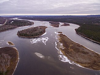 Exploiteert de rivier ten westen van Grand Falls-Windsor