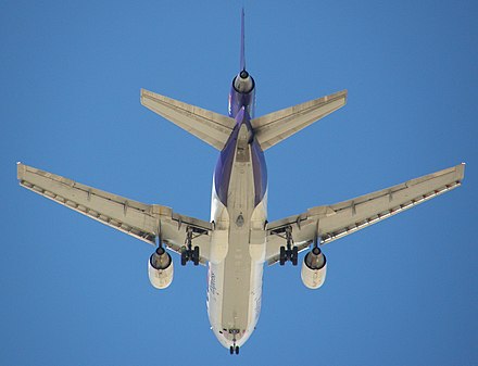 An operational Guardian pod can be seen on the belly of this FedEx Express MD-10 between and just aft of the main landing gear Fe-dc10-N357FE-071008-02-16.jpg