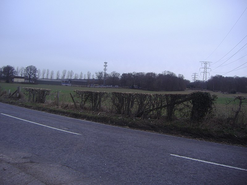 File:Fields off Tollgate Road - geograph.org.uk - 2210247.jpg