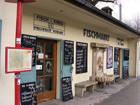 Fisch Krieg, Hanuschplatz, Salzburg