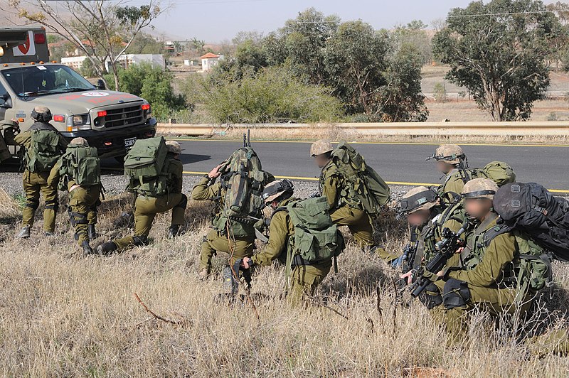 File:Flickr - Israel Defense Forces - Chief of Staff Lt. Gen. Benny Gantz Holds a Surprise Training Exercise.jpg